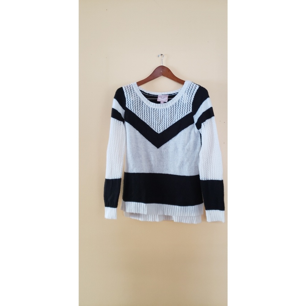 Romeo and Juliet Couture Knitted Sweater